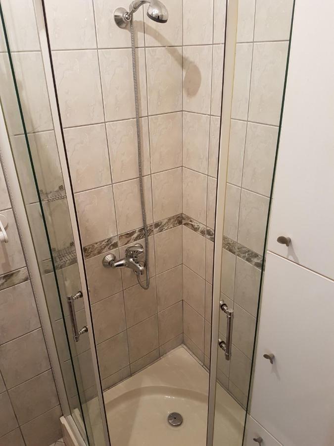 شقة Mika Square سكوبجي المظهر الخارجي الصورة